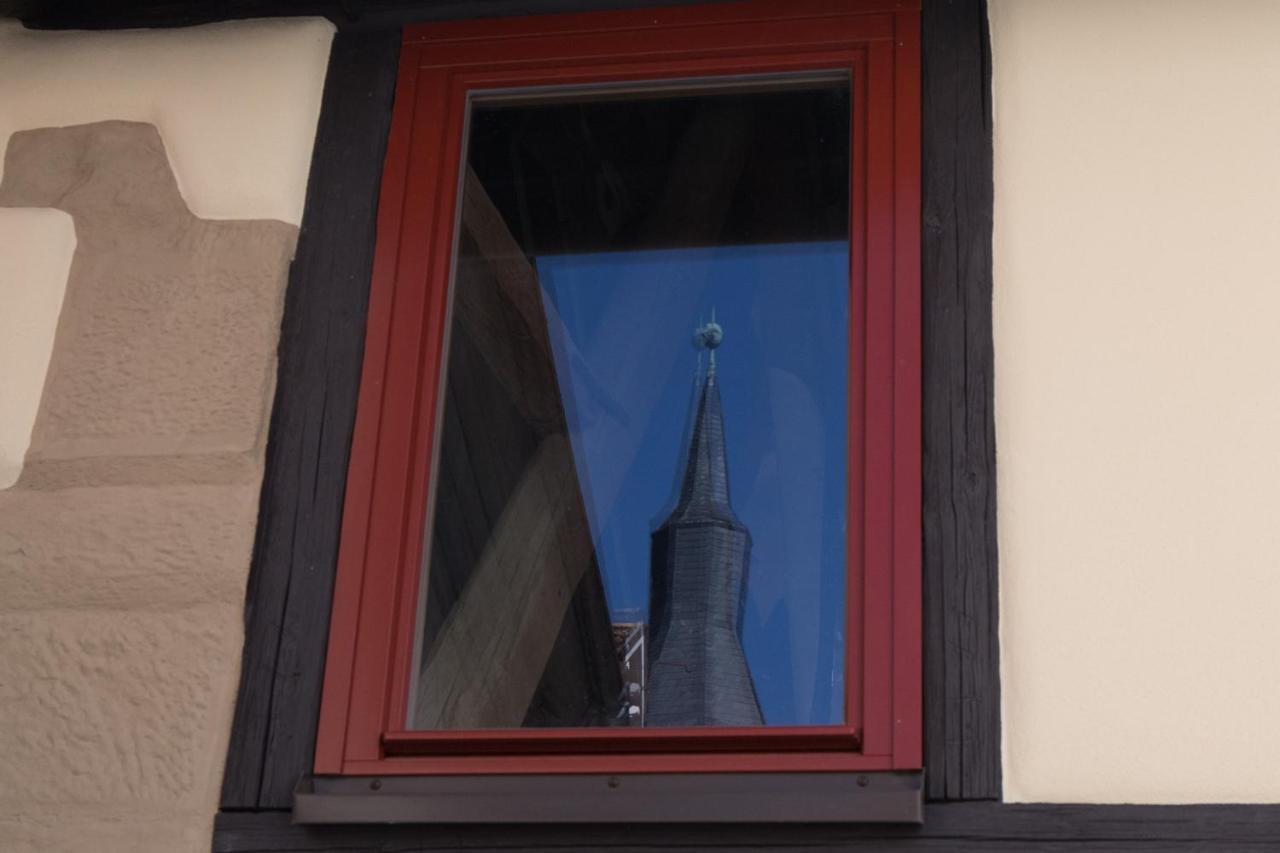 Wenkheimer Hof Ferienwohnung อิปโฮเฟิน ภายนอก รูปภาพ